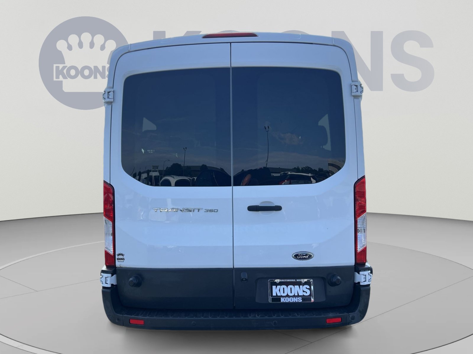 Certified 2017 Ford Transit 350 XL RWD image 5