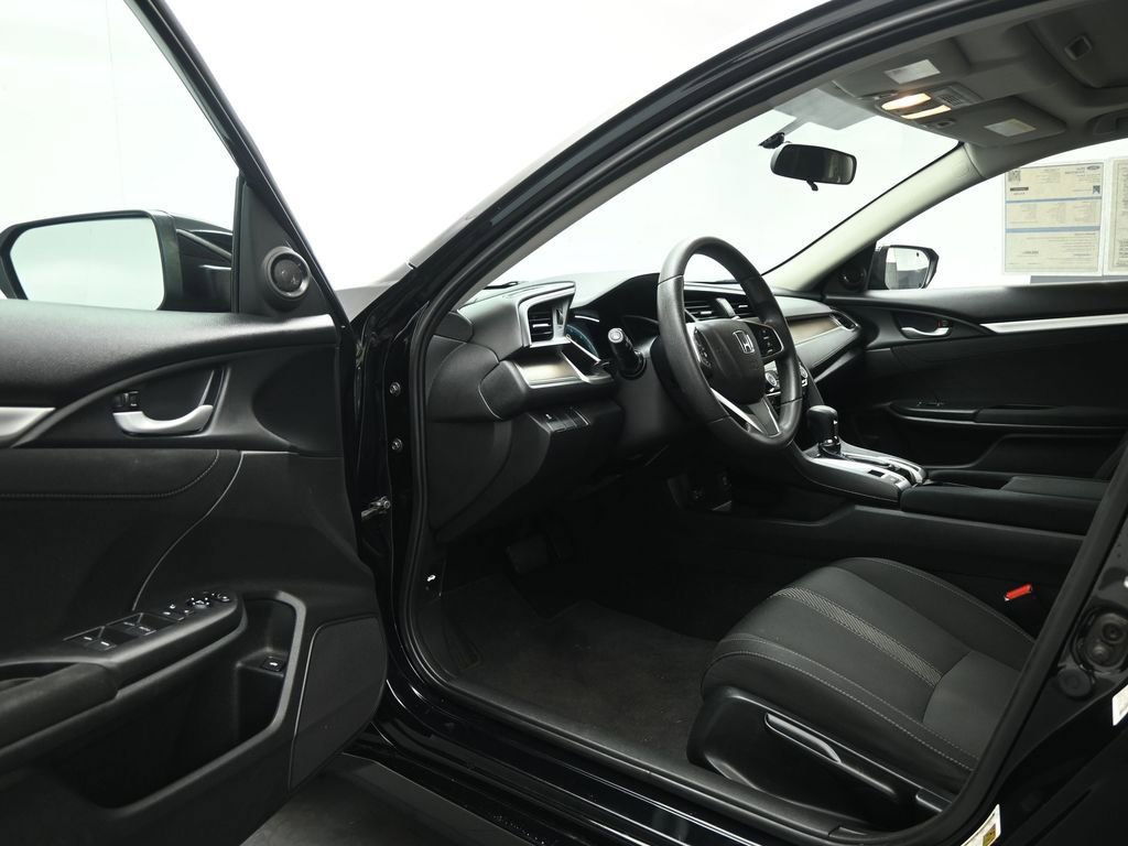 Used 2017 Honda Civic EX-T image 8