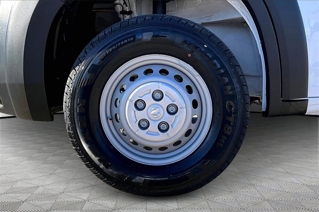 Used 2024 RAM ProMaster 2500 w/ Convenience Group image 8