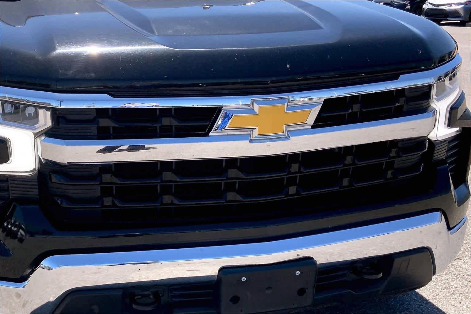 Used 2023 Chevrolet Silverado 1500 LT w/ Protection Package AWD/4WD image 29