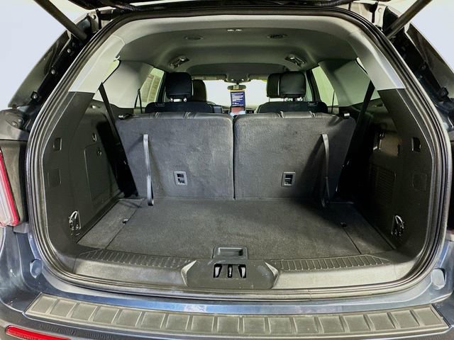 Certified 2023 Ford Explorer XLT w/ Equipment Group 202A image 33