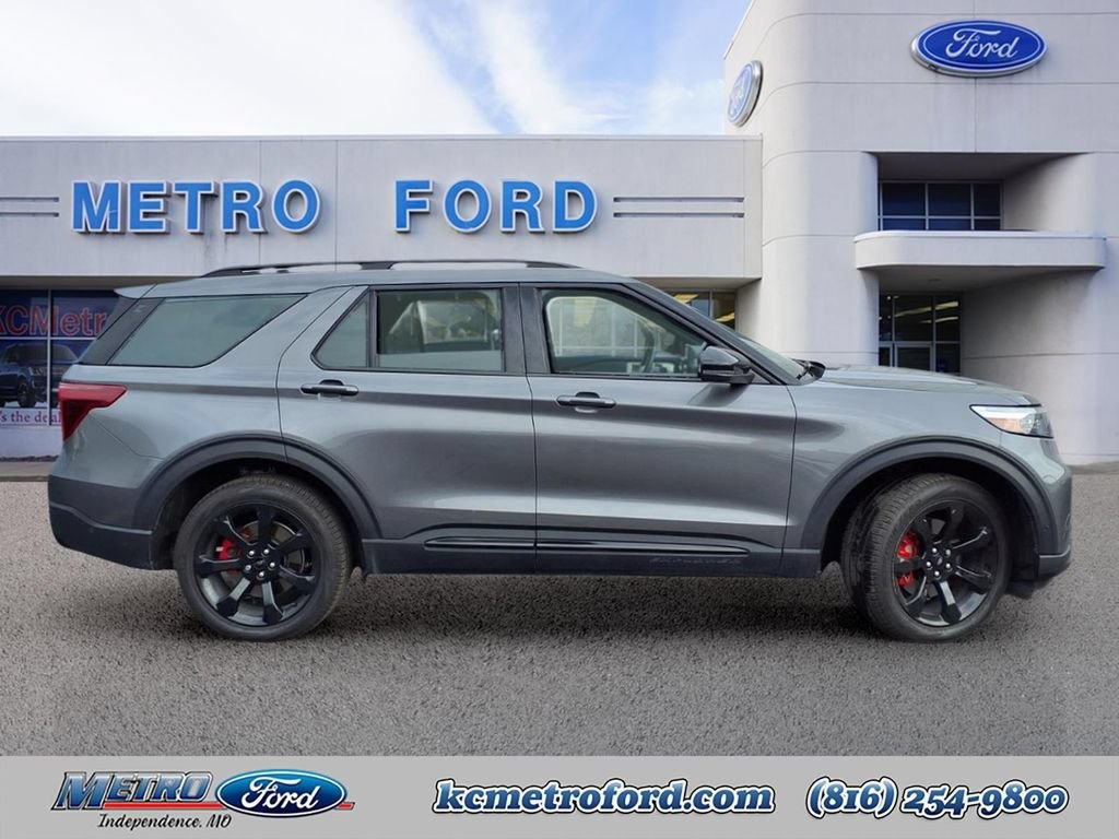 Certified 2023 Ford Explorer ST w/ Equipment Group 401A AWD/4WD image 2