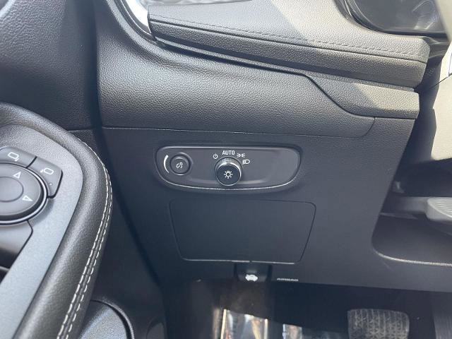 Used 2024 Buick Encore GX Preferred image 16