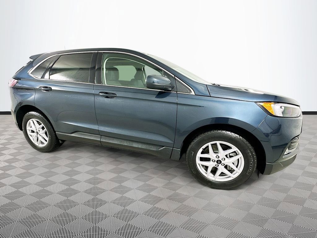 Certified 2023 Ford Edge SEL w/ Convenience Package AWD/4WD image 7