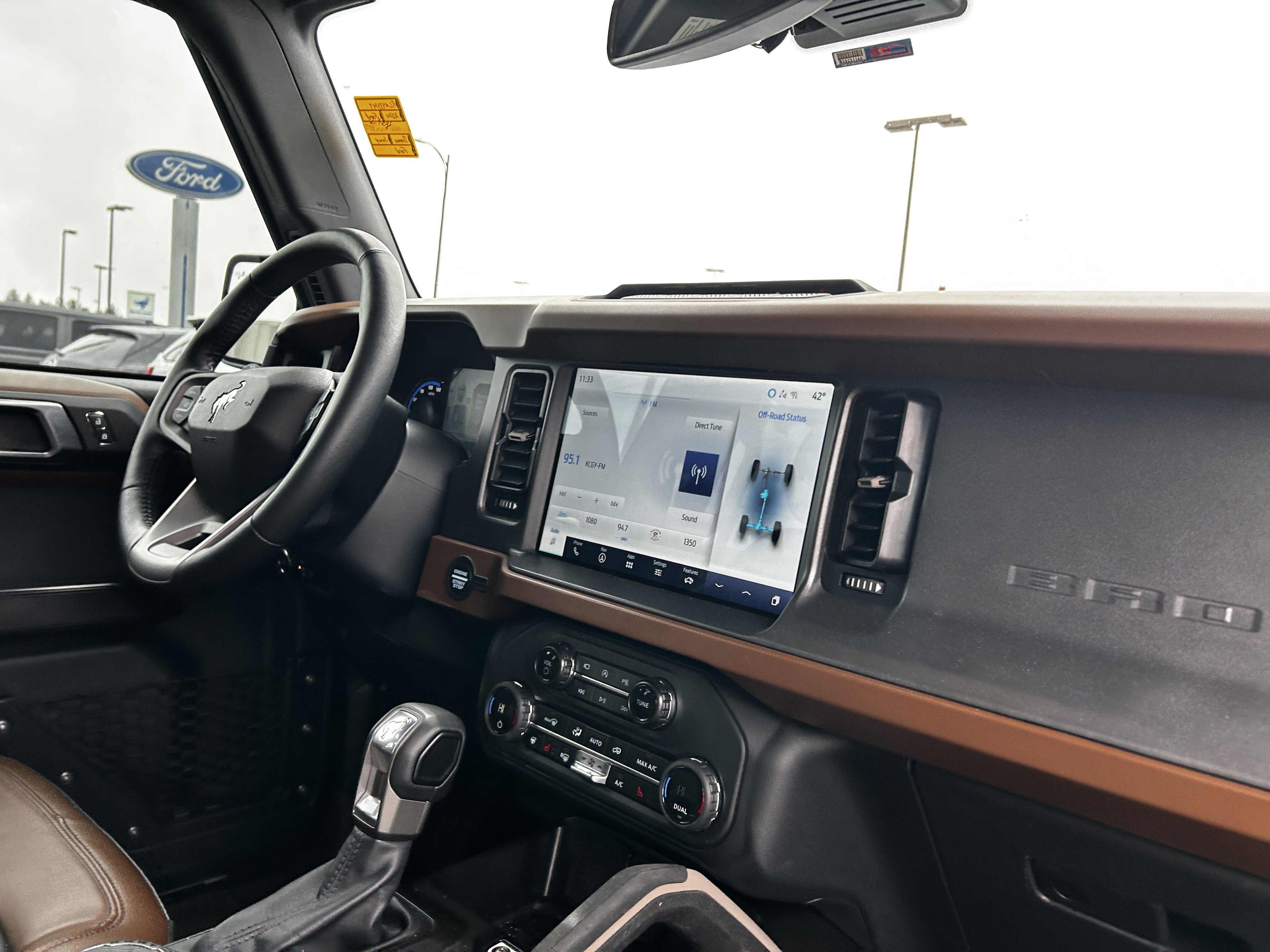 Certified 2024 Ford Bronco Outer Banks w/ Sasquatch Package image 15