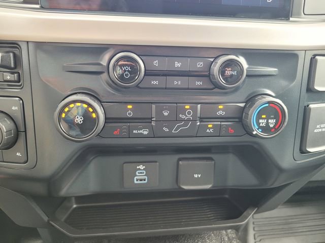 Certified 2023 Ford F350 XLT w/ XLT Premium Package AWD/4WD image 23