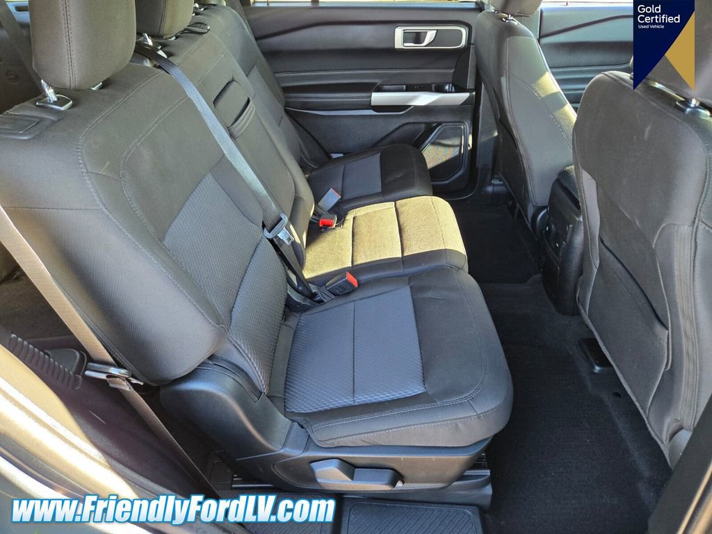 Certified 2024 Ford Explorer XLT RWD image 13