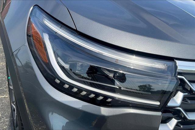 Certified 2025 Ford Explorer Platinum w/ Ultimate Package RWD image 24
