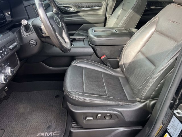 Used 2022 GMC Yukon XL Denali AWD/4WD image 20