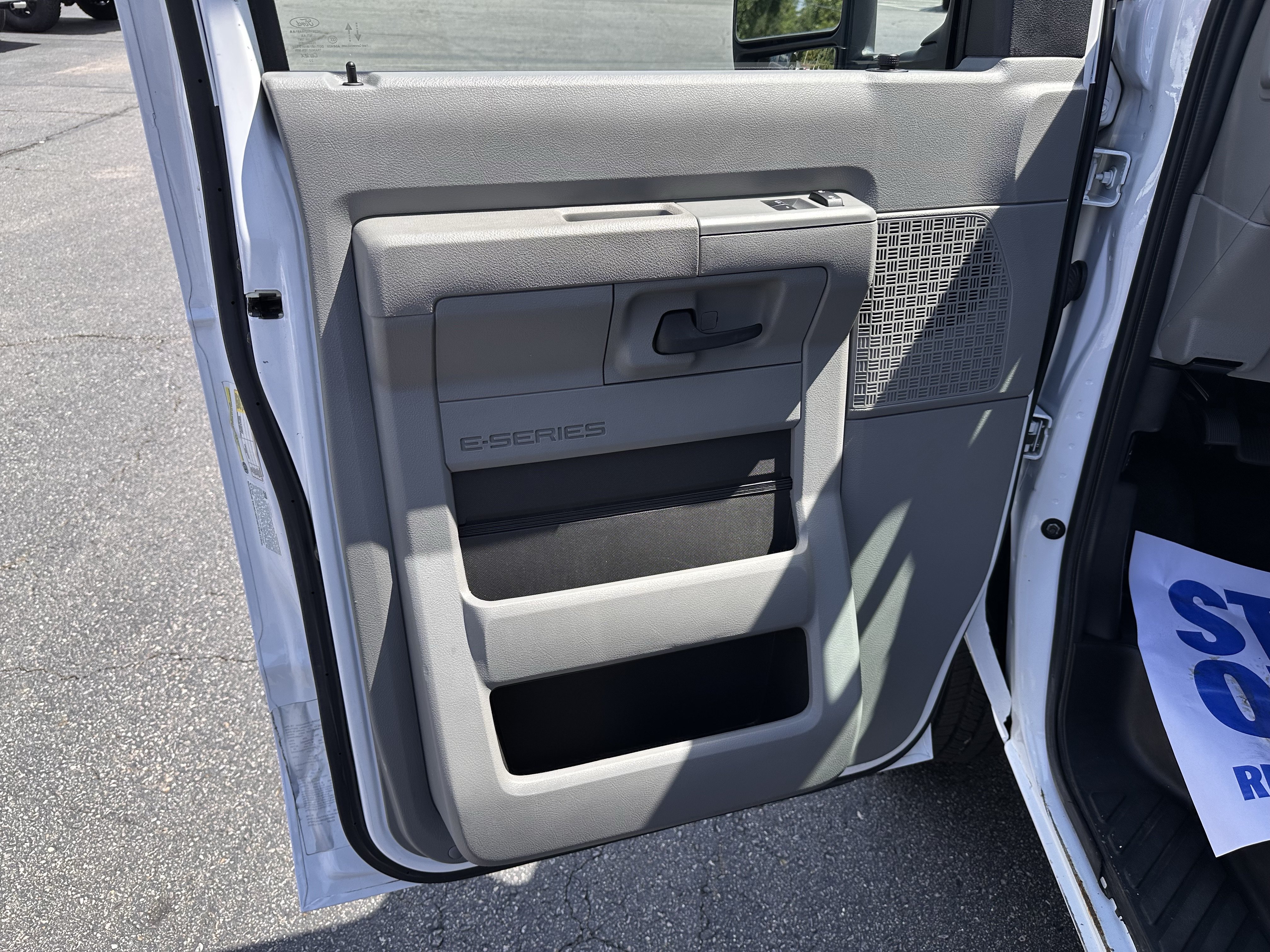 Certified 2024 Ford E-350 and Econoline 350 Super Duty w/ Power Windows & Locks Group RWD image 10