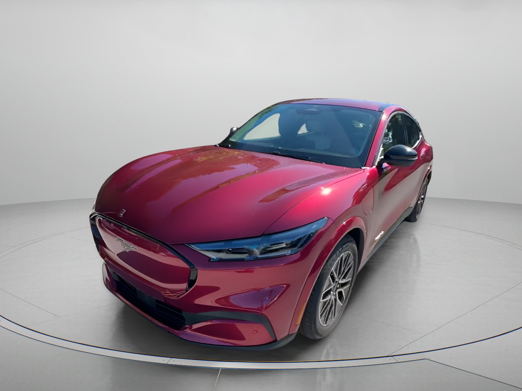 Certified 2025 Ford Mustang Mach-E Premium AWD/4WD image 5