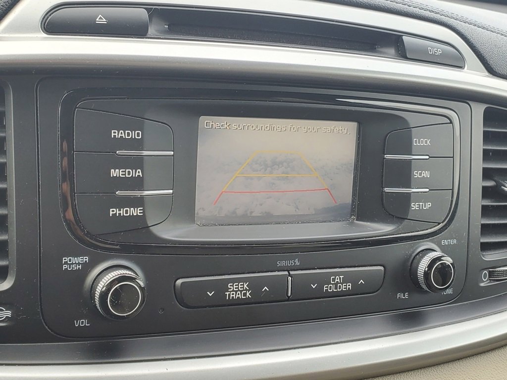 Used 2017 Kia Sorento LX image 22