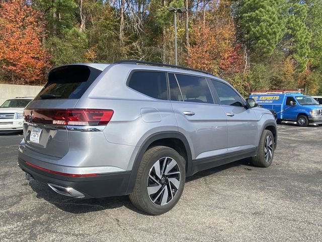 Used 2024 Volkswagen Atlas SE image 3
