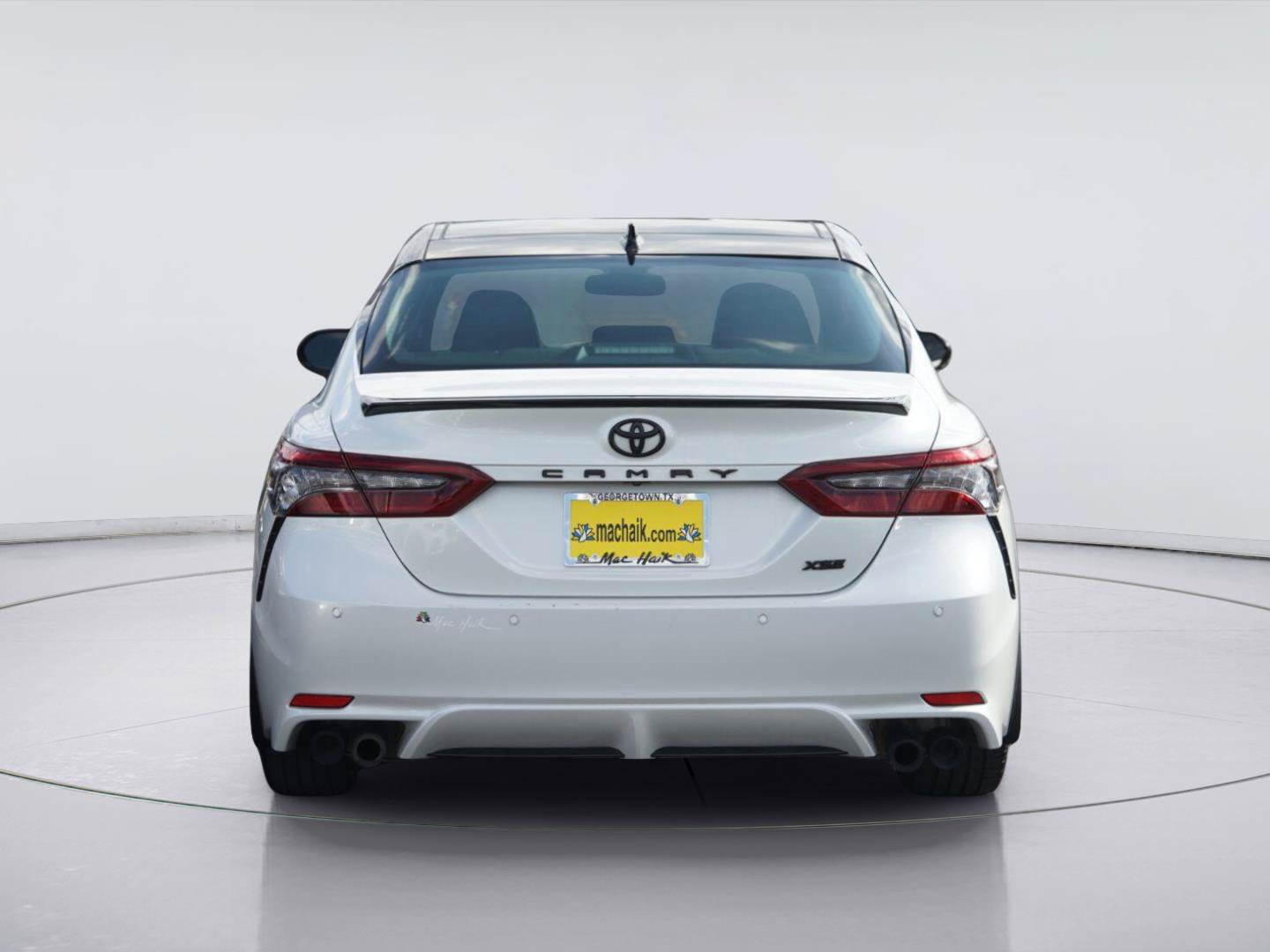 Used 2021 Toyota Camry XSE w/ Navigation Package FWD image 7
