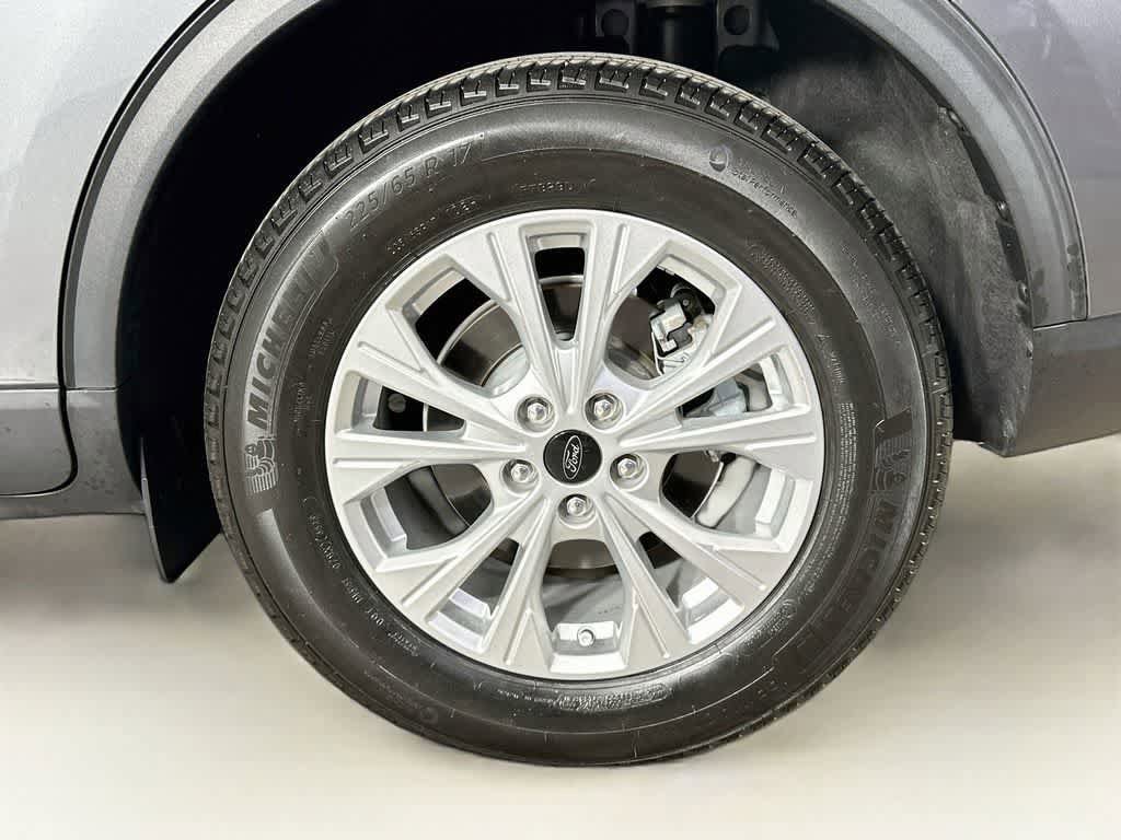 Certified 2023 Ford Escape Active FWD image 11