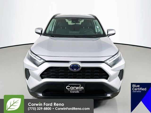 Used 2024 Toyota RAV4 LE AWD/4WD image 2