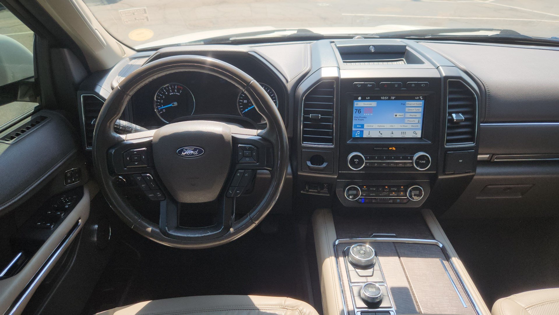 Certified 2019 Ford Expedition Limited w/ Equipment Group 302A AWD/4WD image 16