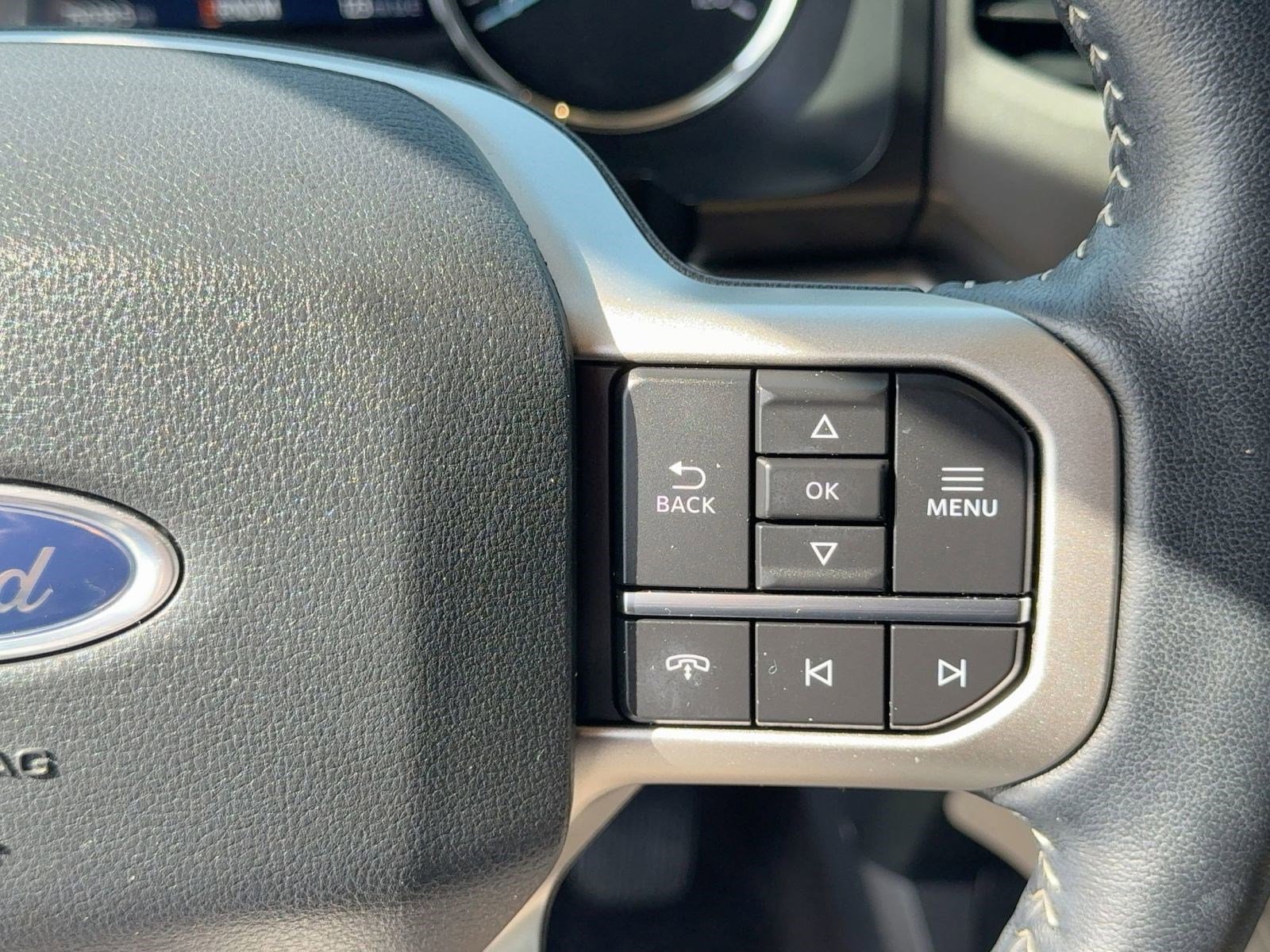 Certified 2022 Ford Expedition XLT image 24