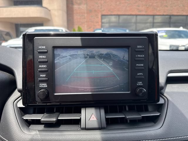 Used 2019 Toyota RAV4 LE AWD/4WD image 26