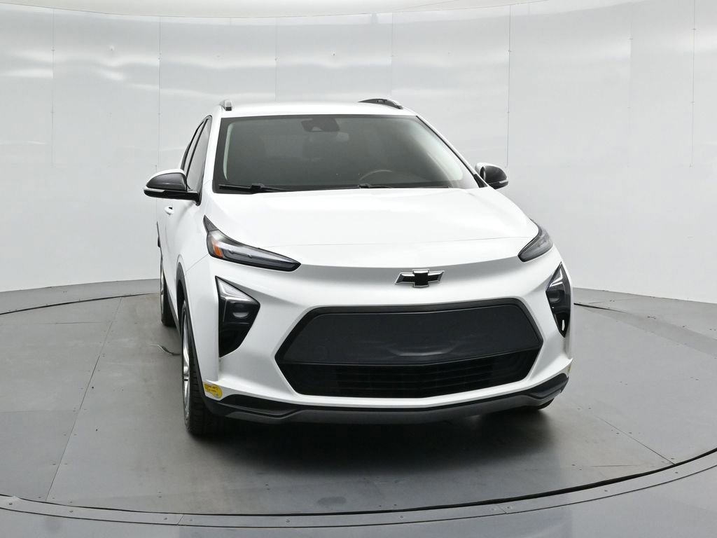 Used 2023 Chevrolet Bolt EUV LT w/ Driver Confidence Package image 5