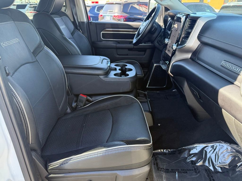 Used 2024 RAM 2500 Laramie AWD/4WD image 35