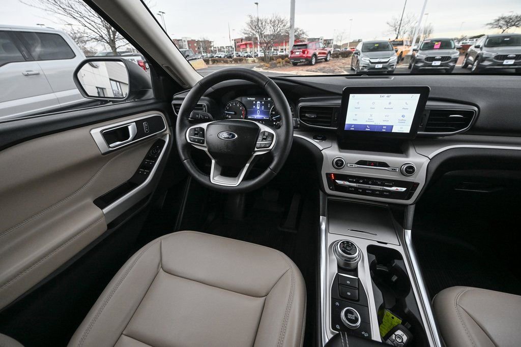 Certified 2023 Ford Explorer XLT w/ Equipment Group 202A image 36