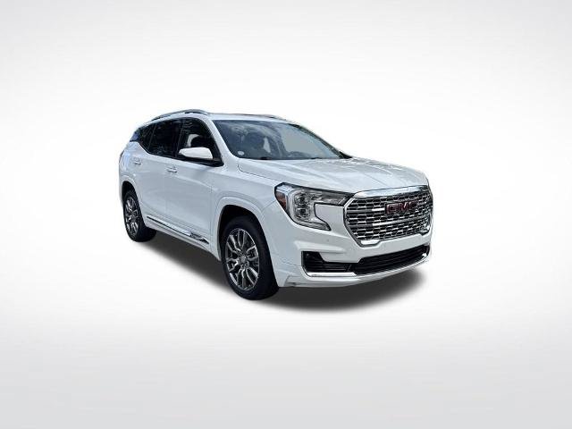 Used 2022 GMC Terrain Denali AWD/4WD image 2