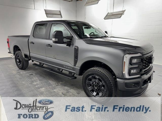 Certified 2025 Ford F250 XL w/ STX Appearance Package image 3