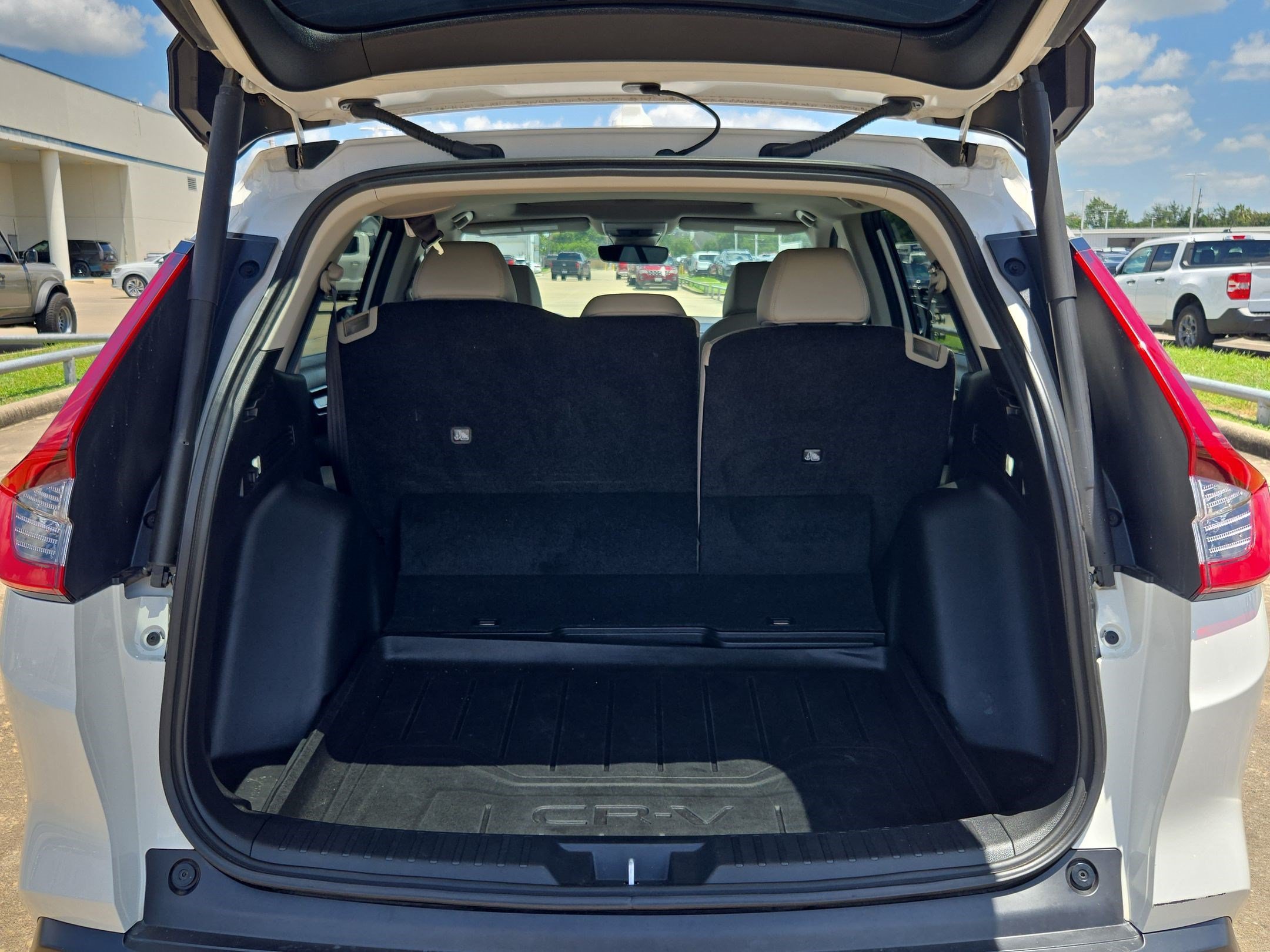 Used 2025 Honda CR-V EX-L image 30