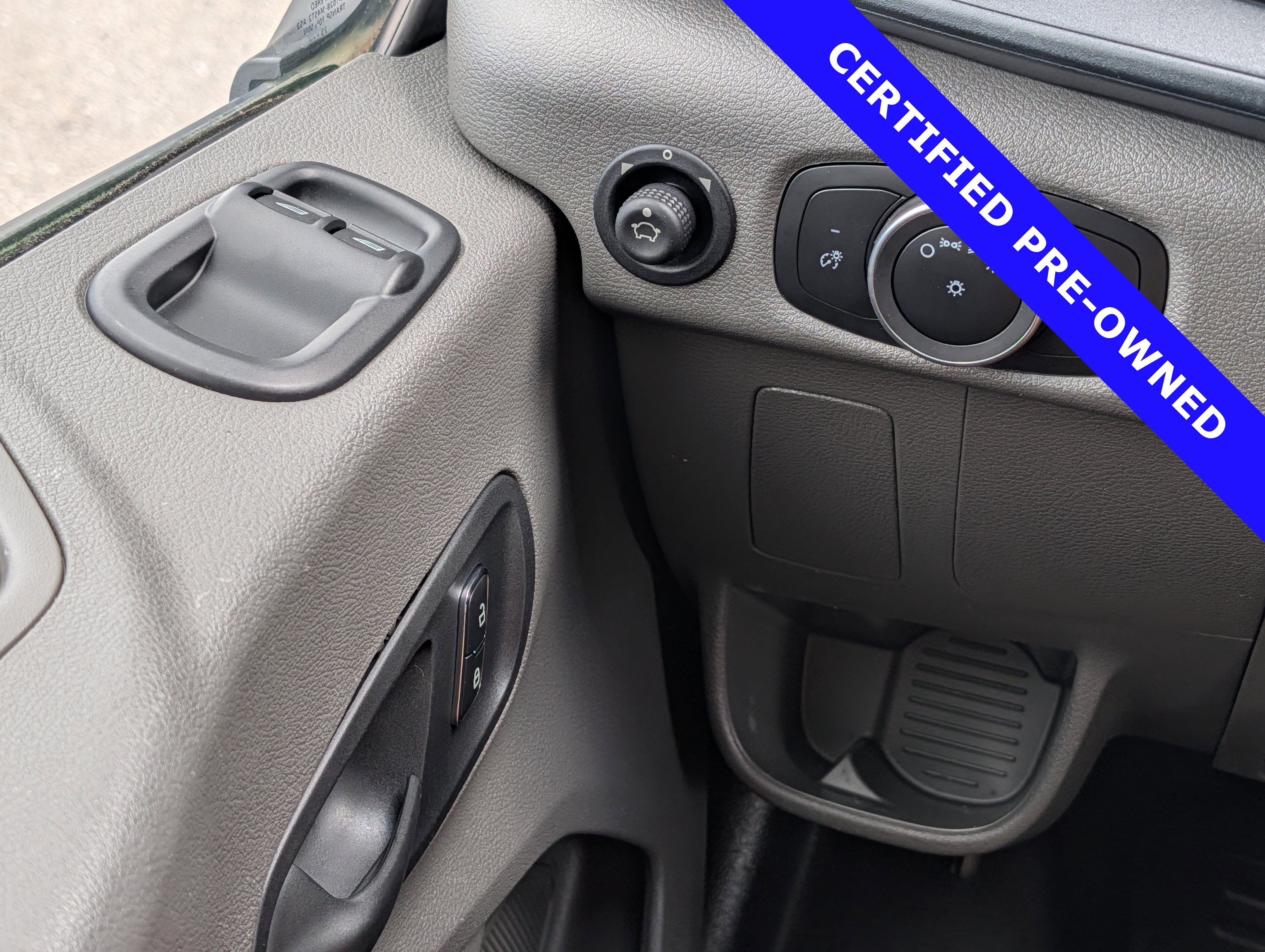 Certified 2023 Ford Transit 350 DRW RWD image 21