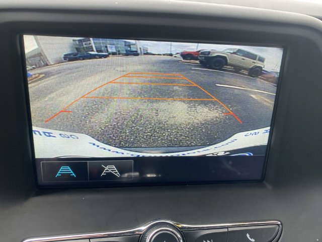 Used 2018 Chevrolet Camaro LT RWD image 22