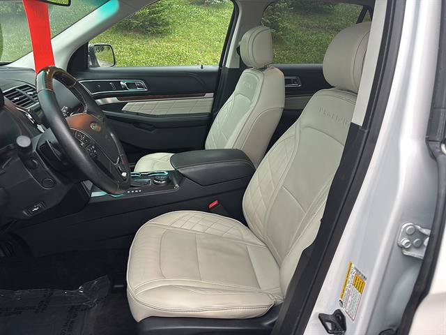 Certified 2017 Ford Explorer Platinum AWD/4WD image 11
