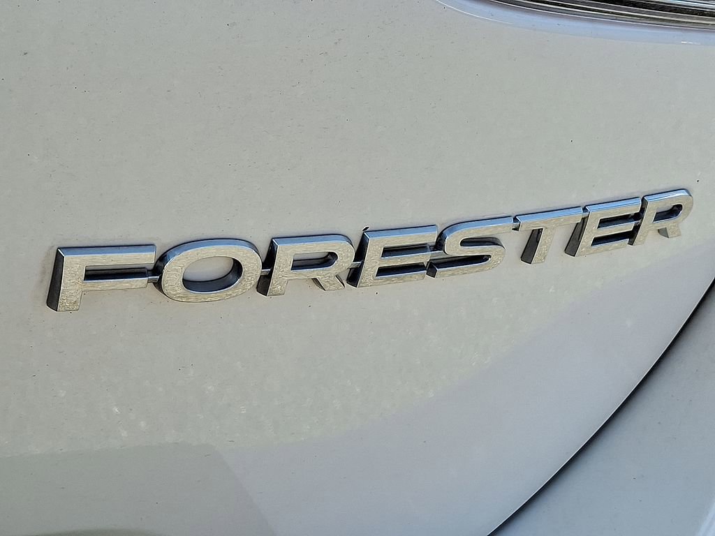 Used 2021 Subaru Forester Premium image 31