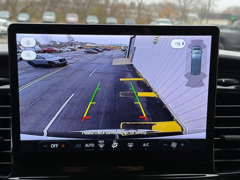 Certified 2024 Ford Transit 350 XLT image 18