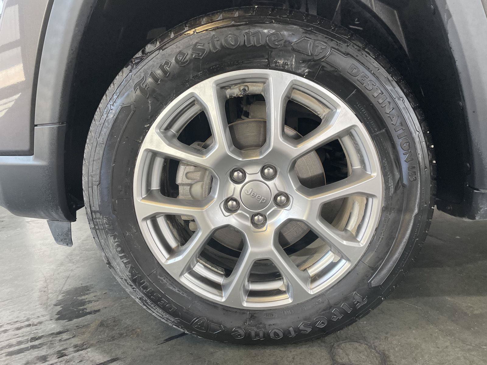Used 2022 Jeep Compass Latitude AWD/4WD image 10
