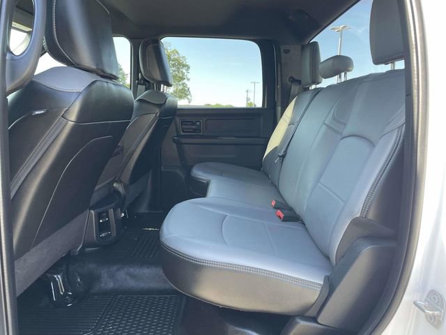 Used 2022 RAM 2500 Tradesman w/ Chrome Appearance Group AWD/4WD image 10