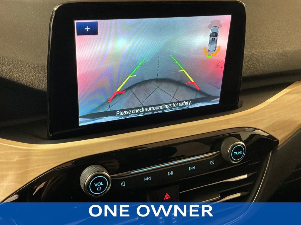 Certified 2021 Ford Escape Titanium w/ Titanium Elite Package image 3