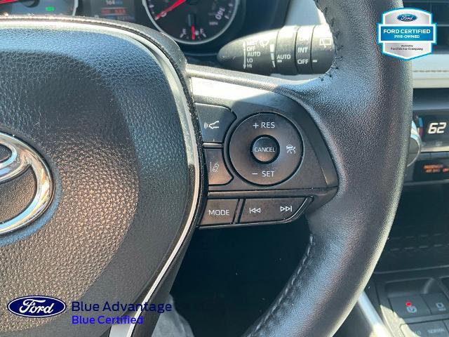 Used 2022 Toyota RAV4 XLE w/ Convenience Package AWD/4WD image 16