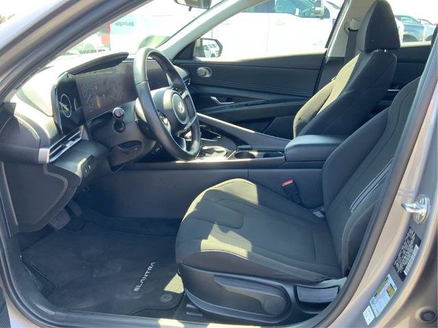 Used 2024 Hyundai Elantra SEL w/ Convenience Package FWD image 9