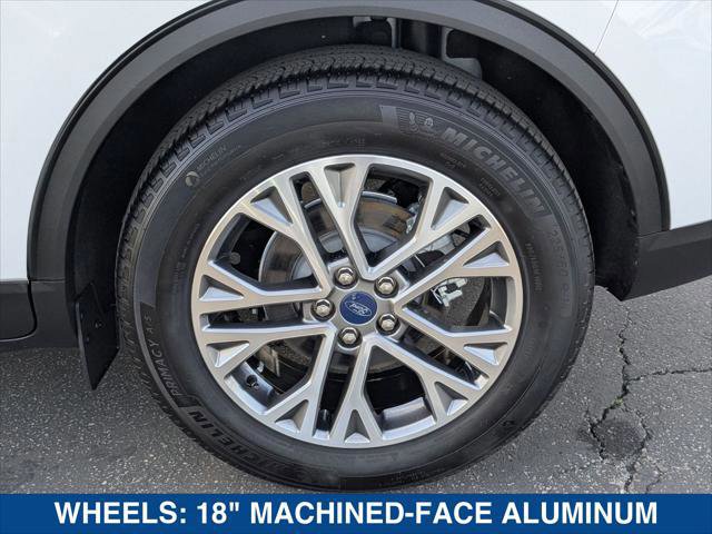 Certified 2022 Ford Escape SEL image 9