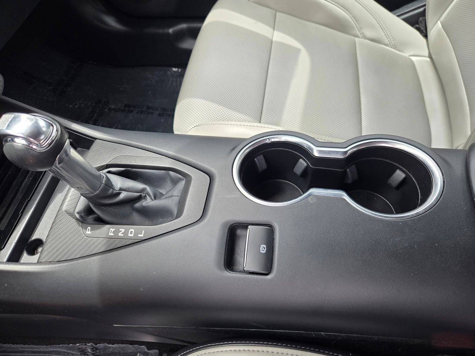 Certified 2024 Ford Mustang Premium RWD image 17