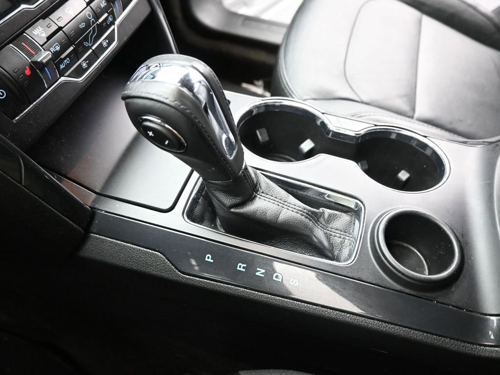 Certified 2018 Ford Explorer XLT w/ Equipment Group 202A image 47