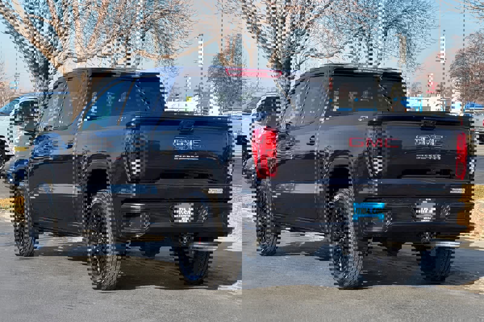 Used 2025 GMC Sierra 1500 Elevation video 3