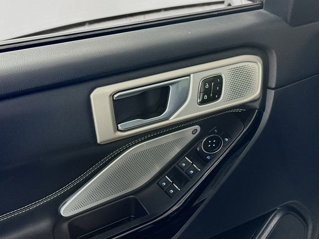 Certified 2023 Ford Explorer ST w/ Equipment Group 401A image 18