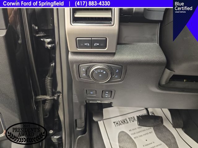 Certified 2020 Ford F250 Platinum w/ FX4 Off-Road Package AWD/4WD image 41