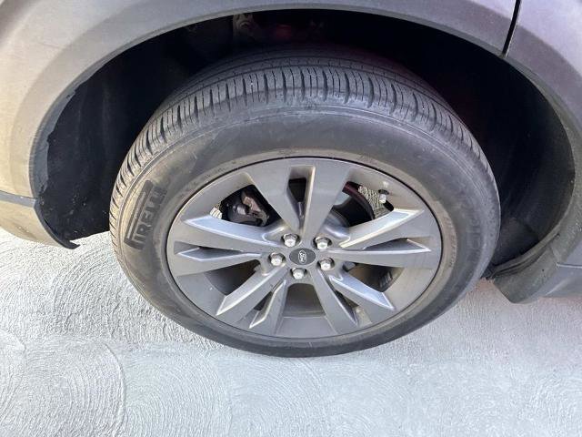 Certified 2022 Ford Explorer XLT w/ Equipment Group 202A image 12