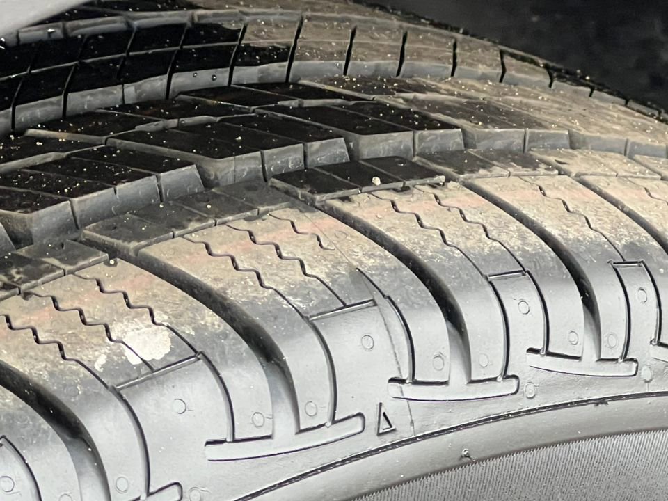 Used 2023 Kia Telluride SX image 16