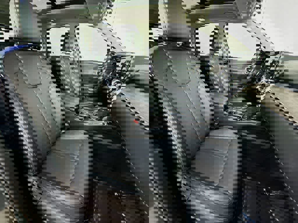 Used 2022 Kia Sorento S w/ Panoramic Sunroof Package image 18