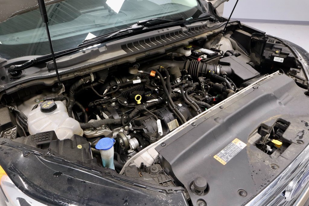 Certified 2021 Ford Edge SE image 17