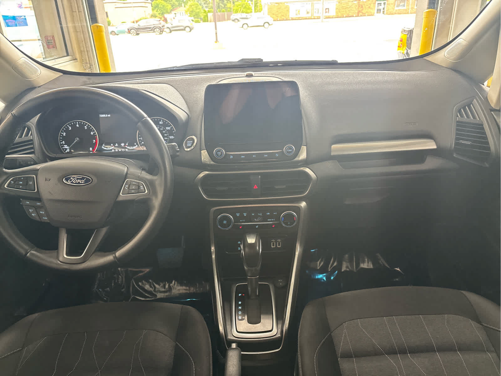 Certified 2018 Ford EcoSport SE w/ SE Convenience Package AWD/4WD image 8